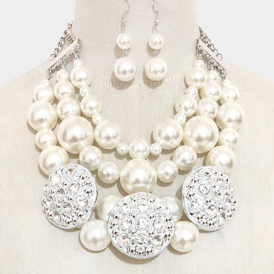 Triple Round Pearl Necklace Set